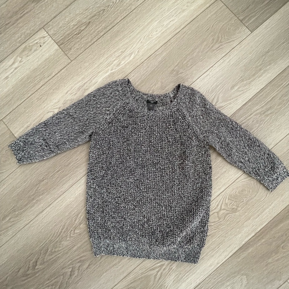 (Like New) Ann Taylor 3/4 Sleeve Knit Sweater